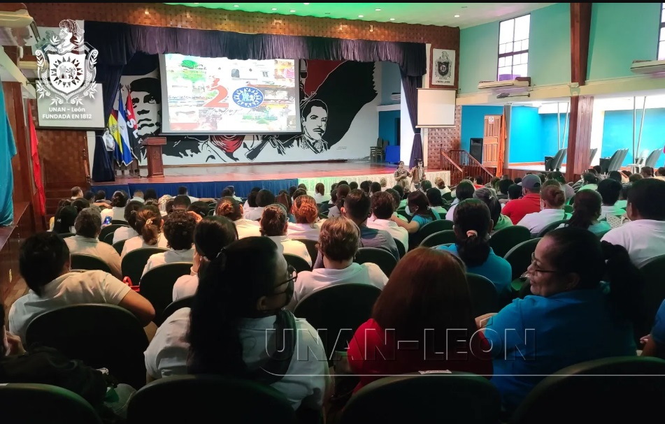 UNAN-León realizó Taller para conocer Métodos de Prevención del Dengue