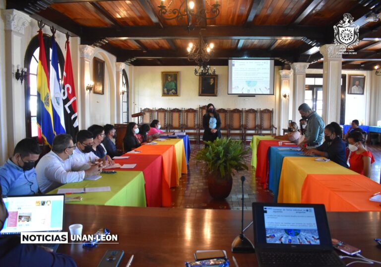 orresponsales de medios de comunicación, participaron en Taller de Periodismo Cientifico en temas de salud pública, con énfasis en la #COVID19