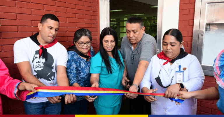 UNAN León inaugura clínica multidisciplinaria en la facultad de odontología