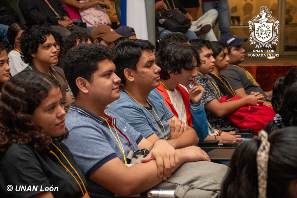 UNAN León congreso científico