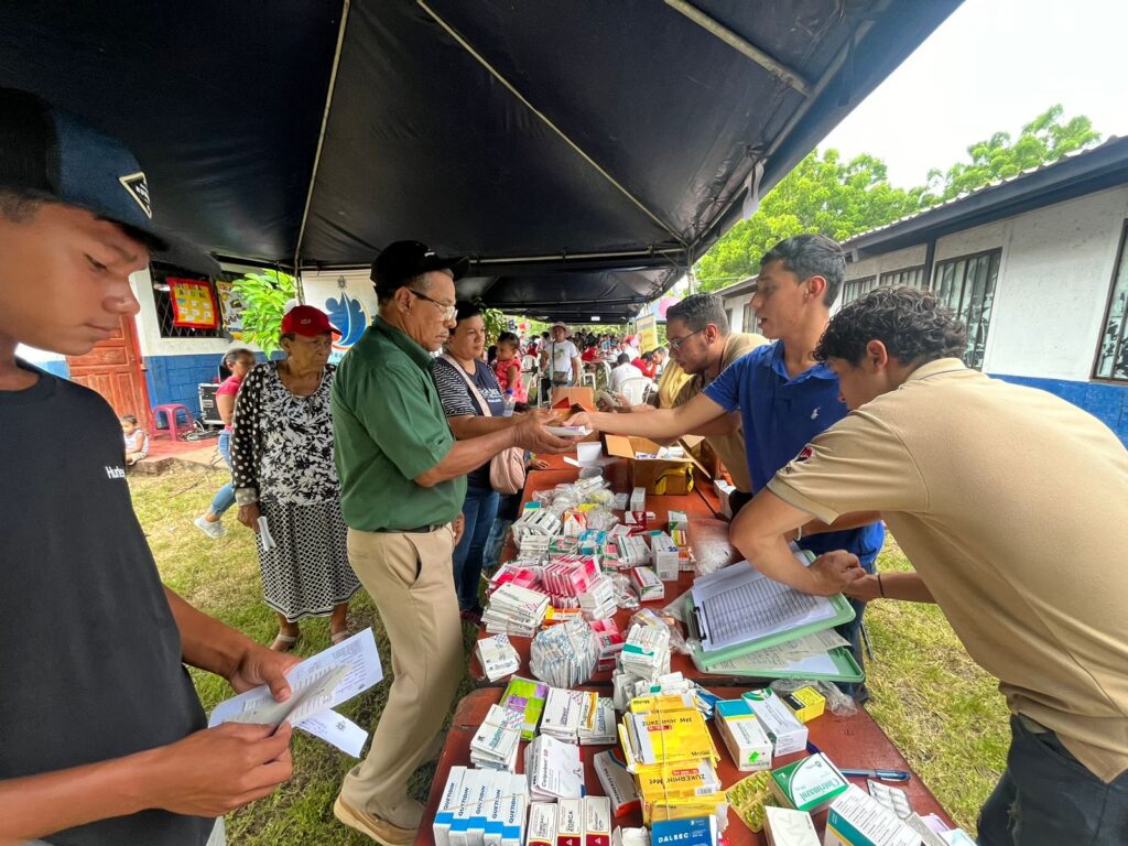 Feria de Salud Integral (5)