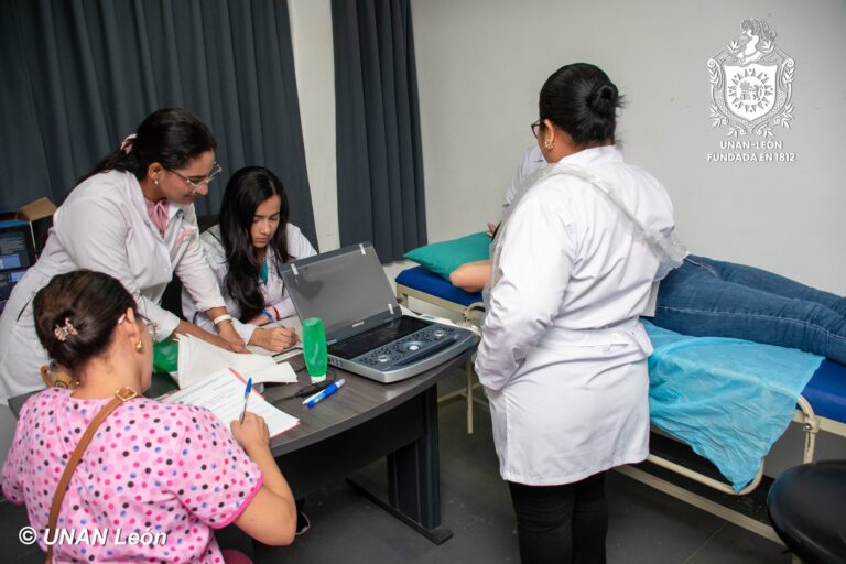 Feria de Salud cancer de mama