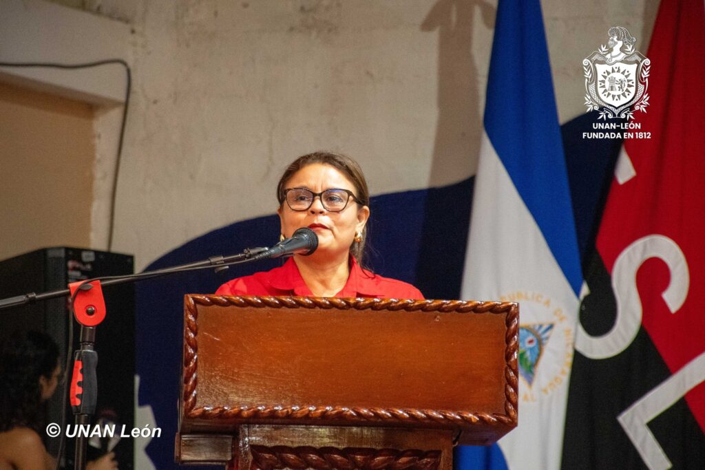 Cra. Aleyda Trujillo Secretaria General (SAAM).