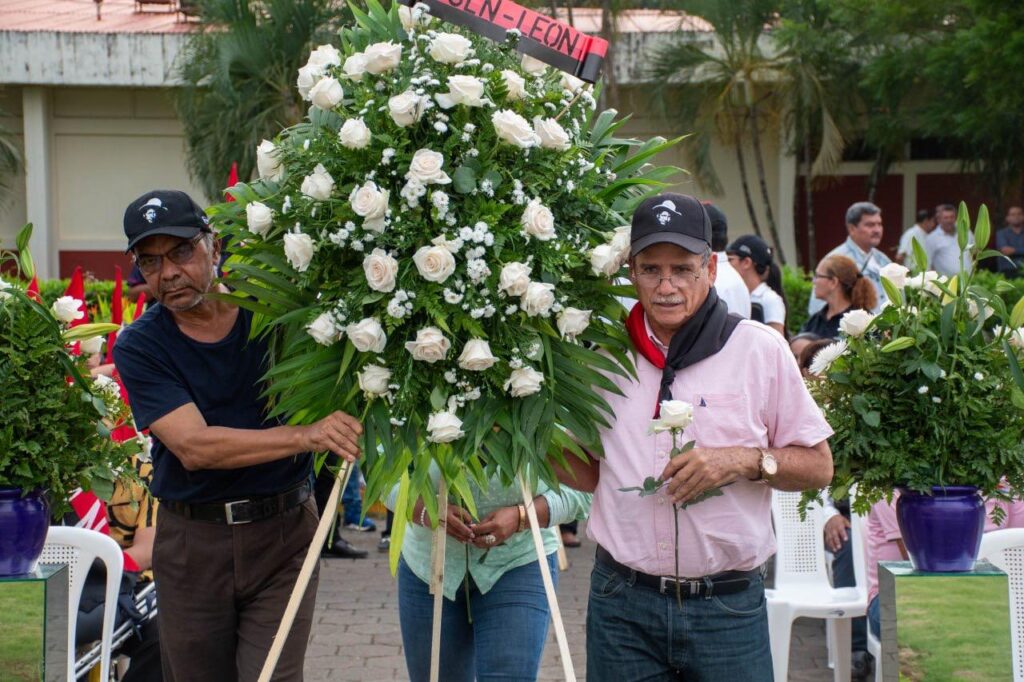 Conmemoracion a Carlos Fonseca Amador en la UNAN-León at 7.14.02 PM