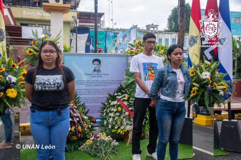 Homenaje a Casimiro Sotelo Montenegro UNAN-Leon (8)