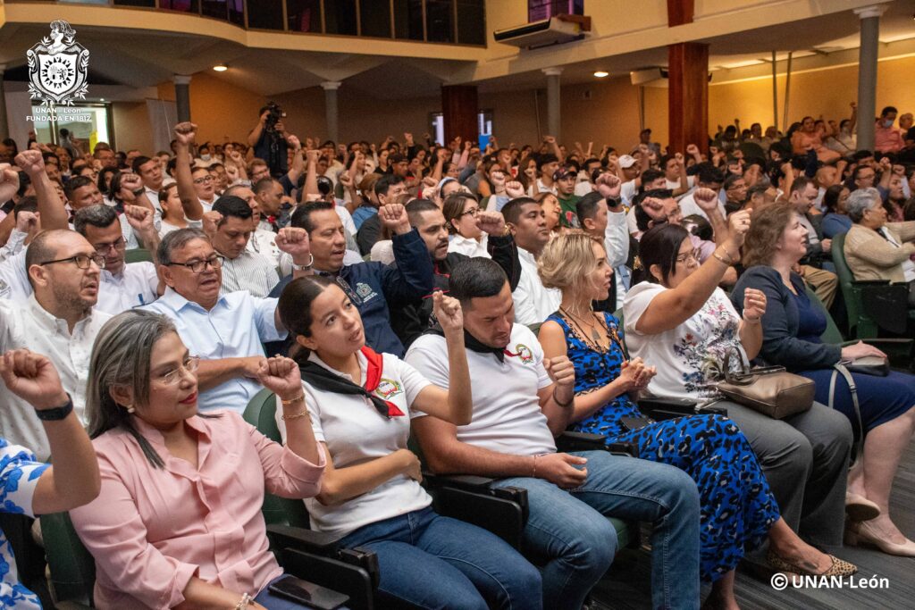 Embajada Rusa en UNAN-León