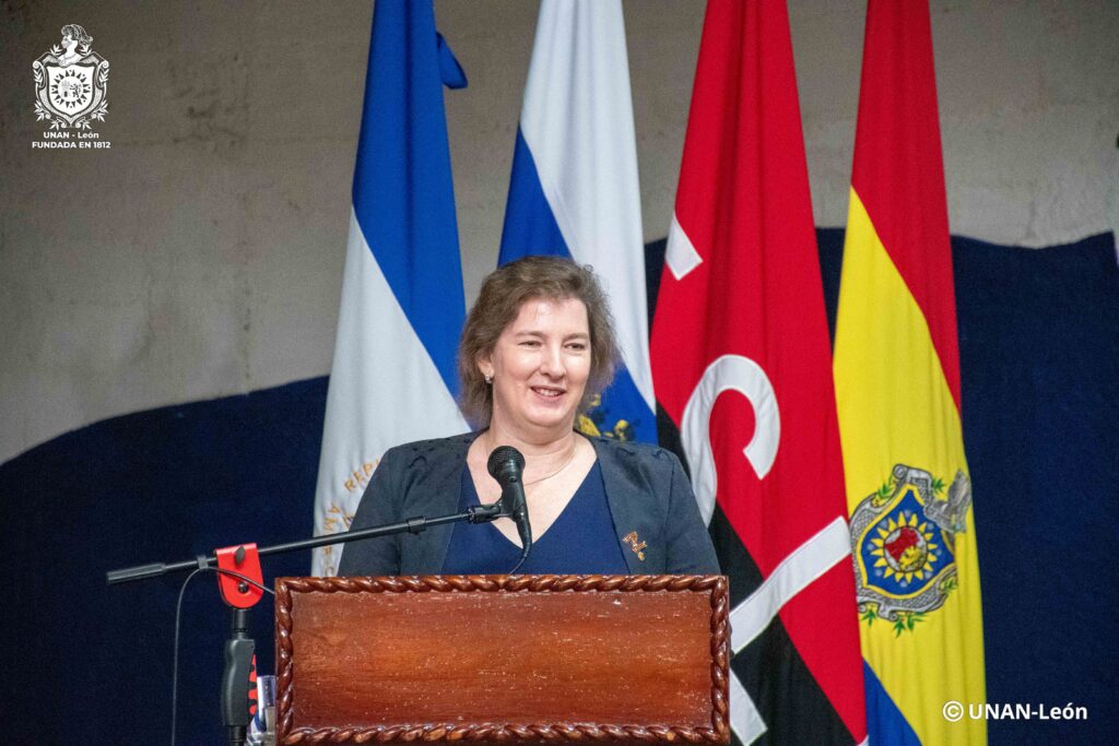 Embajada Rusa en UNAN-León