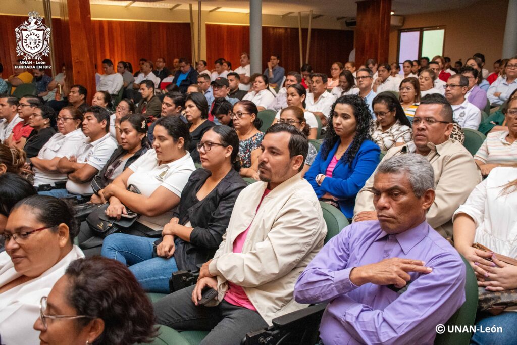Embajada Rusa en UNAN-León