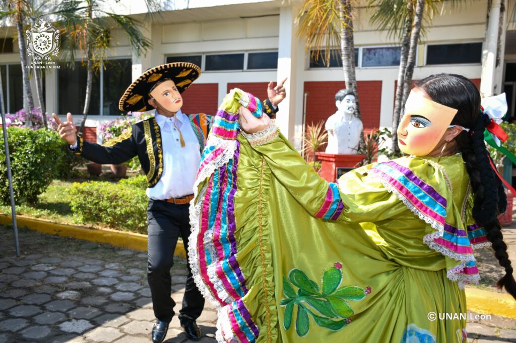 acto cultural del 71 aniversario del natalicio de Mauricio Días (3)