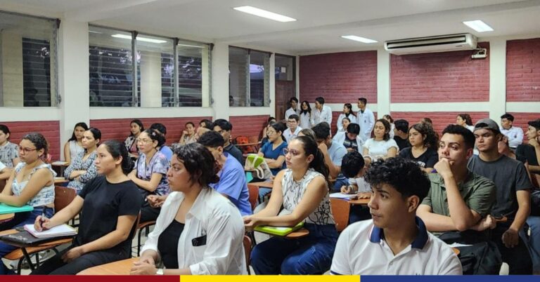UNAN-León impulsa formación en salud sexual y atención al paciente con VIH/SIDA