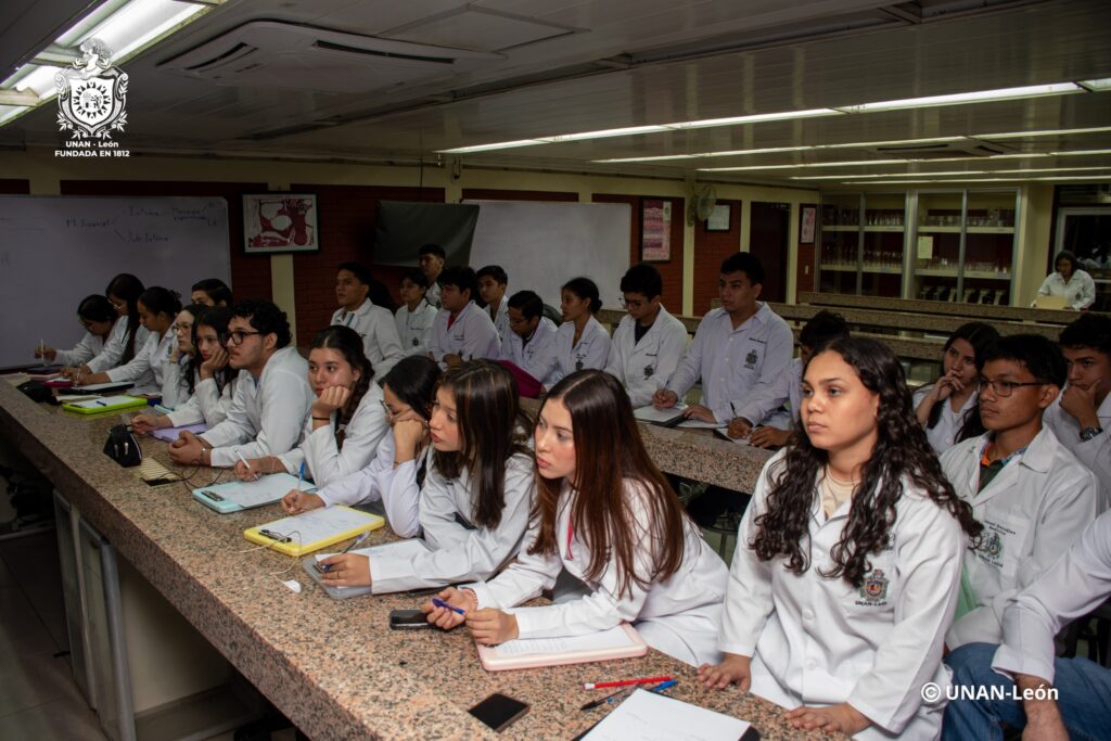INICIO DE CLASES UNAN LEON SEGUNDO SEMESTRE (13)