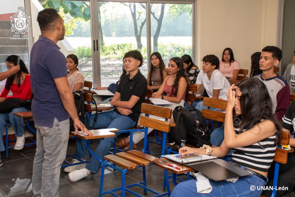 INICIO DE CLASES UNAN LEON SEGUNDO SEMESTRE (3)