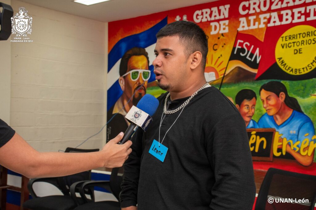 Lener Alexander Centeno , Estudiante de INATEC