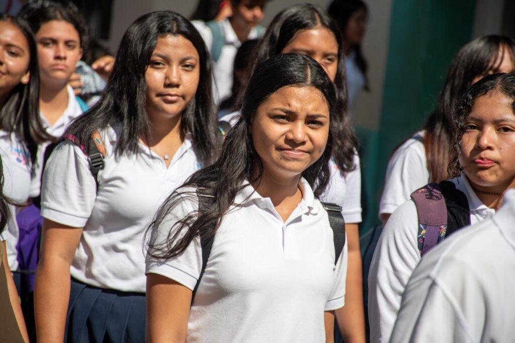 UNAN-León se suma a la Caminata de Educación y Seguridad vial “Salva tu Vida” (5)
