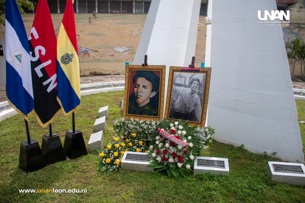 Ofrenda Floral Edgard Munguía Álvarez
