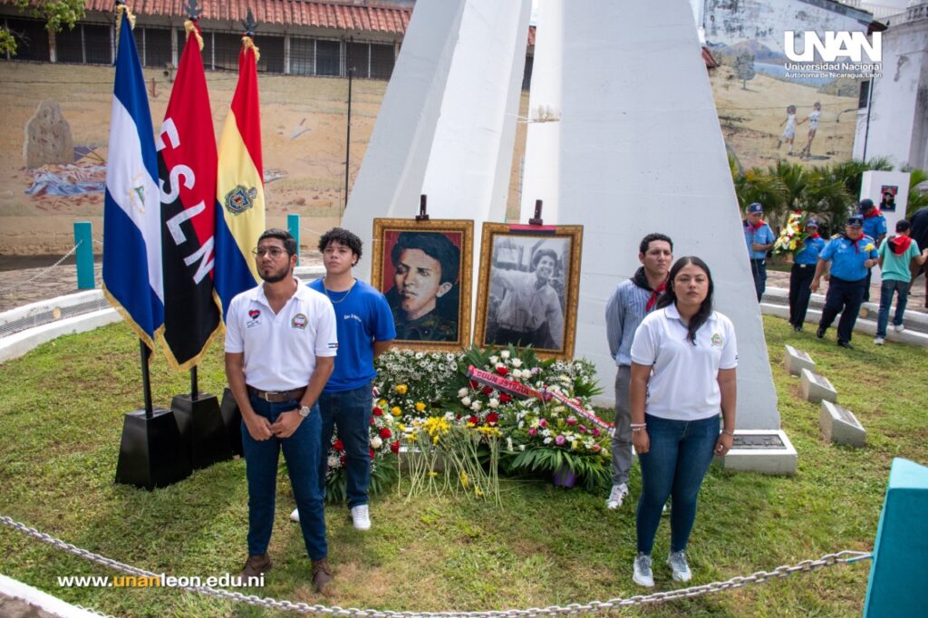 Ofrenda Floral Edgard Munguía Álvarez 17