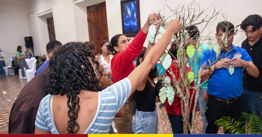 Estudiantes y Familiares fortalecen Lazos y Valores en el III Encuentro Interactivo desde la UNAN-León