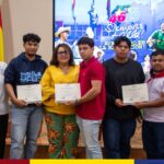 UNAN-León reconoce el ingenio de sus estudiantes en Hackathon Nicaragua Disruptivo 2025
