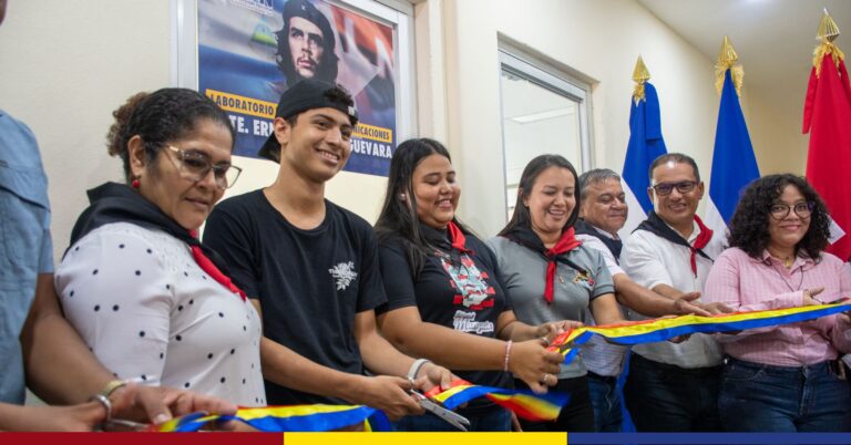UNAN-León inaugura Laboratorio de Redes y Telecomunicaciones “Comandante Ernesto Che Guevara”