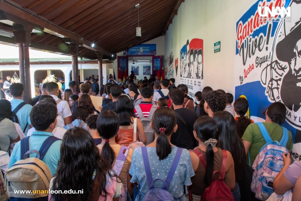 Inician Clases Academia Brian Wilson León UNAN-León 4