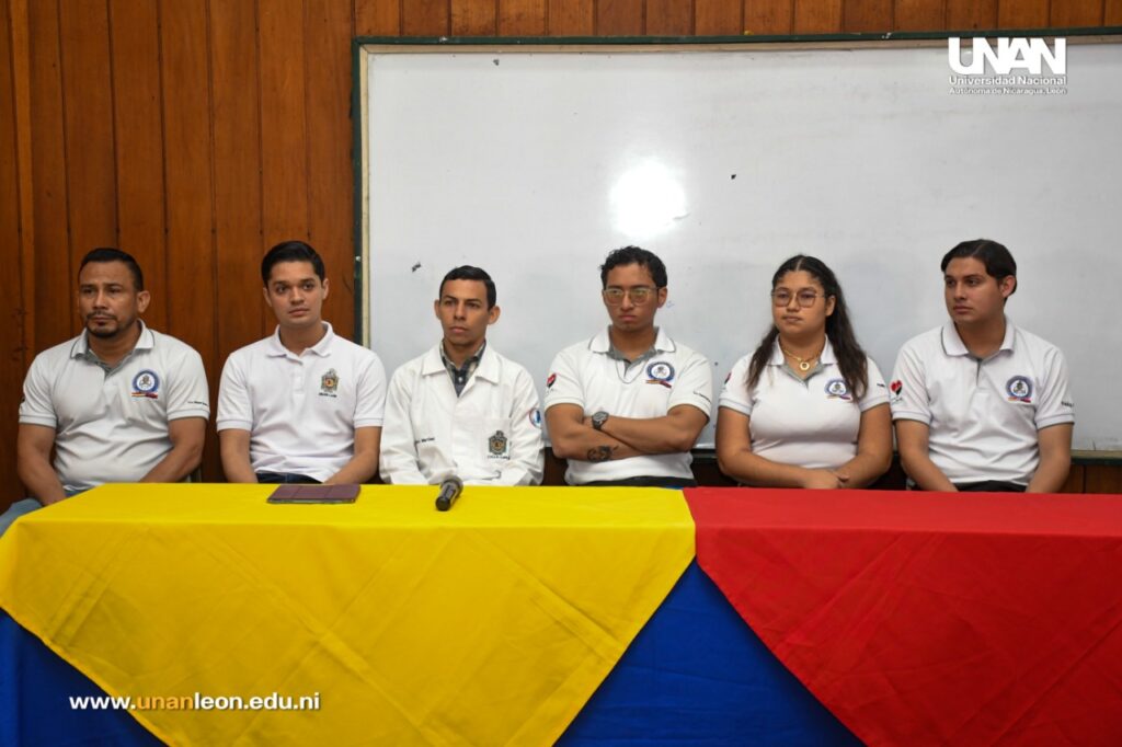 Simposio Unidos por la Vida UNAN-León 1