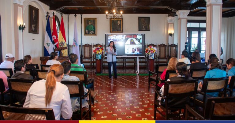 Más de 20 escritores son parte del VI Festival Nacional Índice Nicaragua en la Sala León