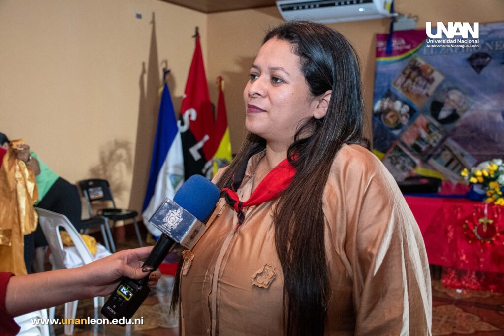 Cra. Ana Karina Gadea, Directora de UNICAM.