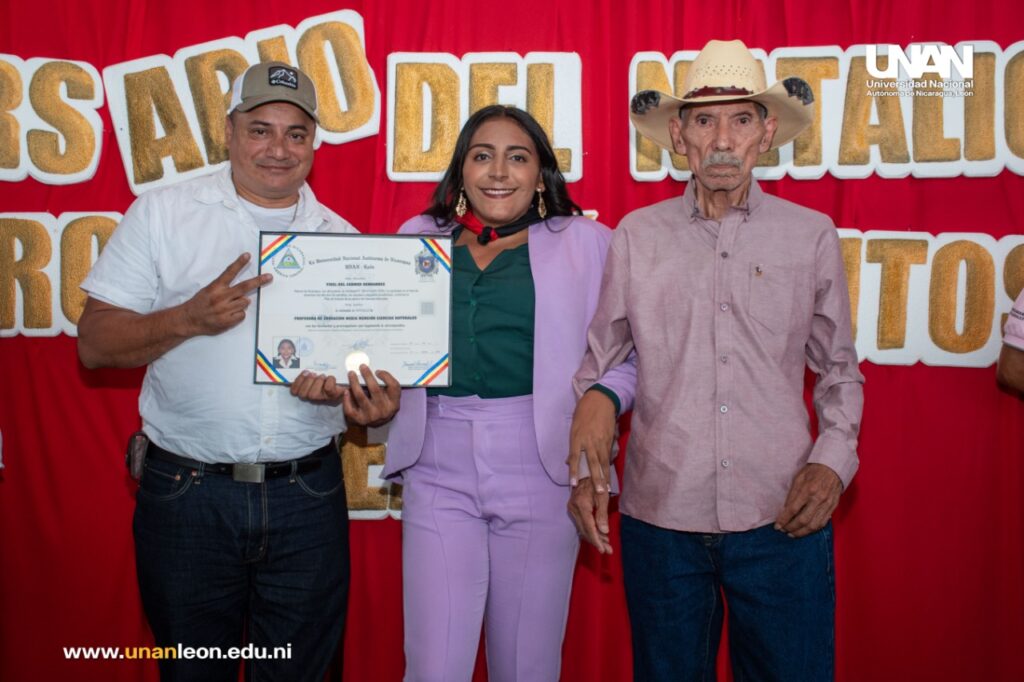 Títulos UNICAM Chinandega UNAN-León