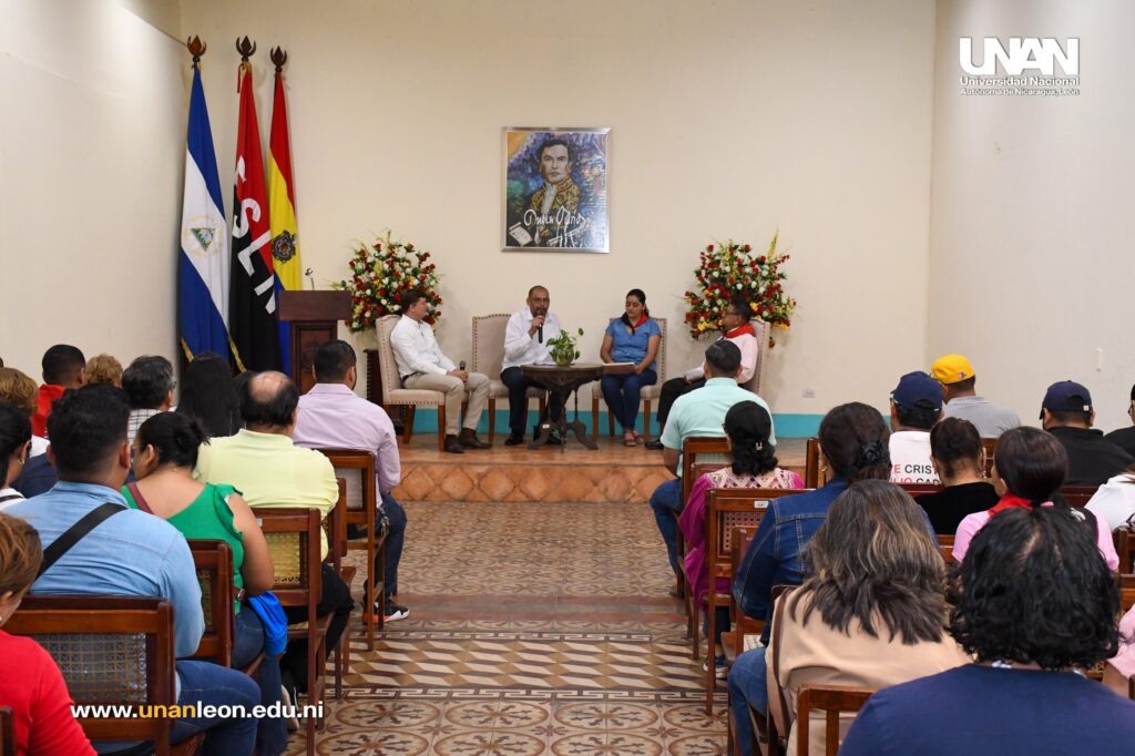 photo_5145439909911923655_w