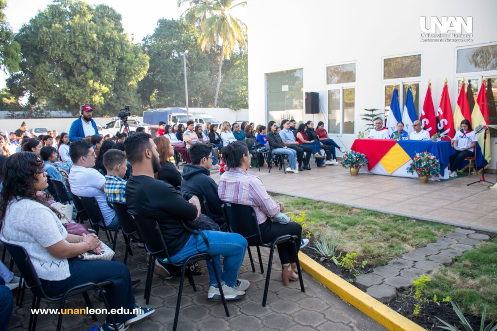 Academia de Idiomas Héroe Brian Wilson (17)