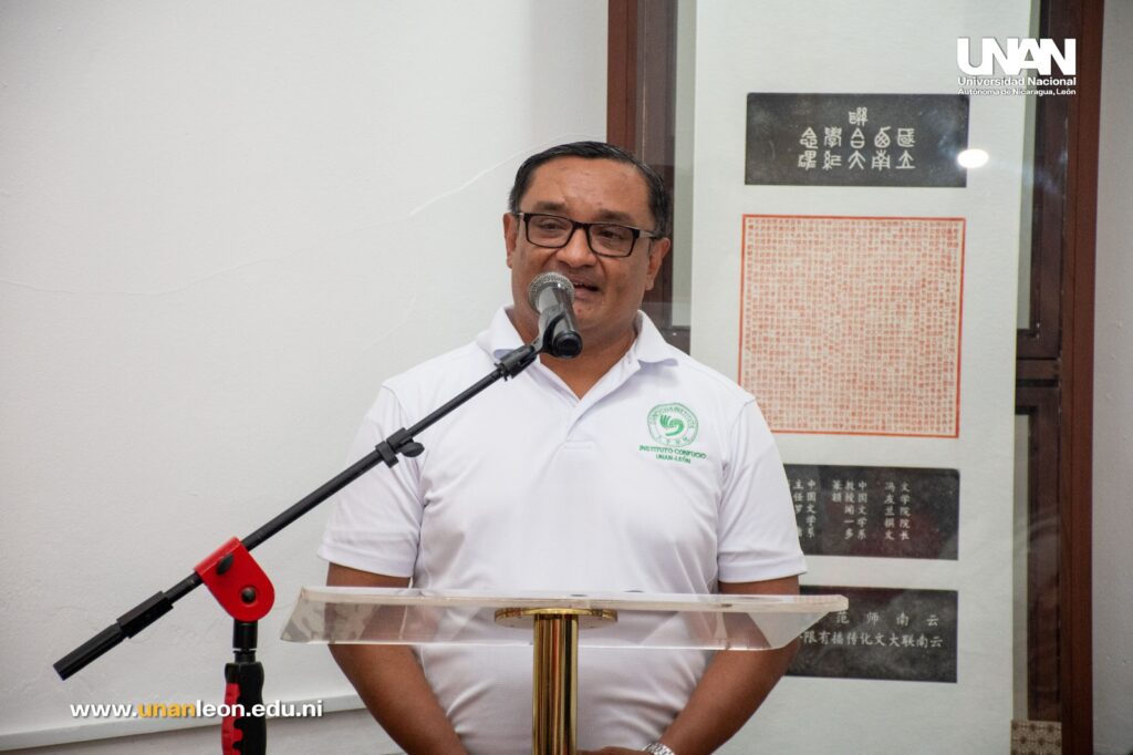 Cro. Nelson Quiroz, Director del Instituto Confucio