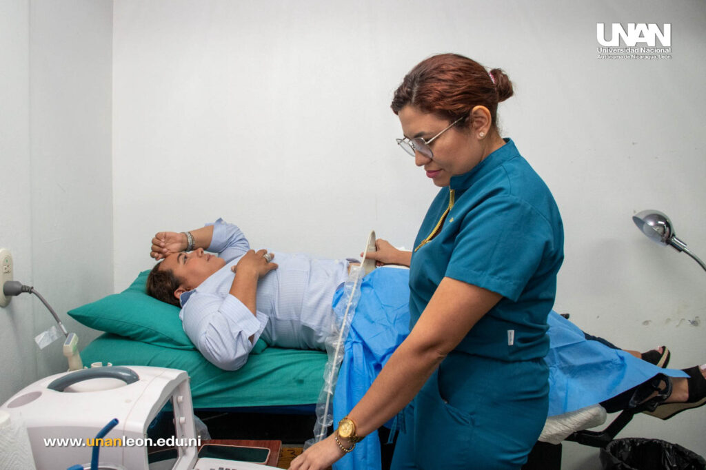 UNAN-León ratifica su compormiso con la salud del pueblo