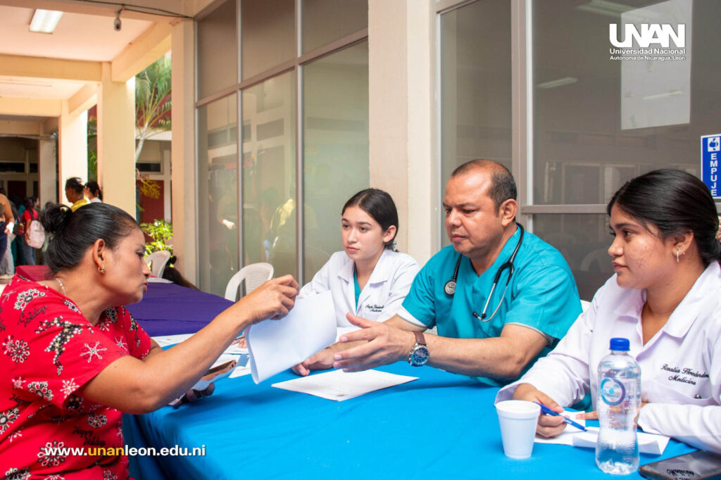UNAN-León ratifica su compormiso con la salud del pueblo