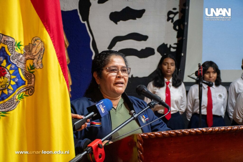 Cra. Ana Cecilia Chévez, Rectora de UNAN-León