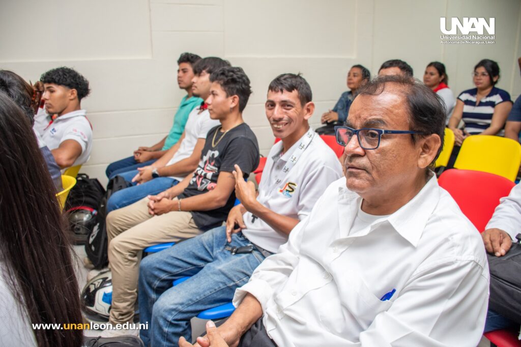 Conversatorio Día de la Dignidad Nacional (15)
